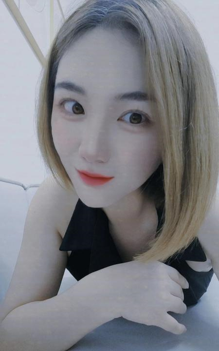 天心短发御姐雪儿