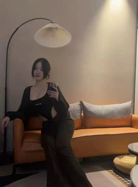 美乳小小羊