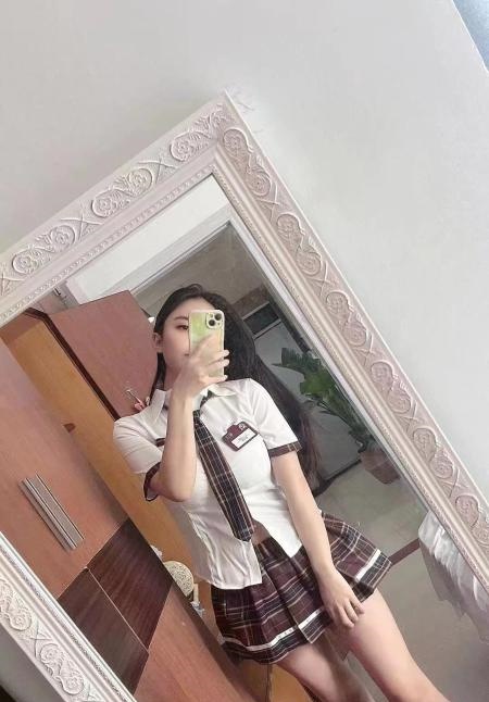 高挑长脚丝袜制服E奶