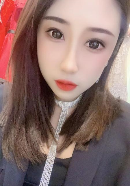 越秀小美妇娜娜