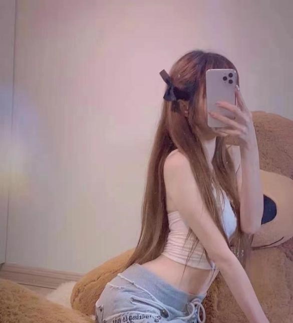 肉臀美腿小琪