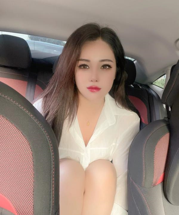 大奶牛妹纸