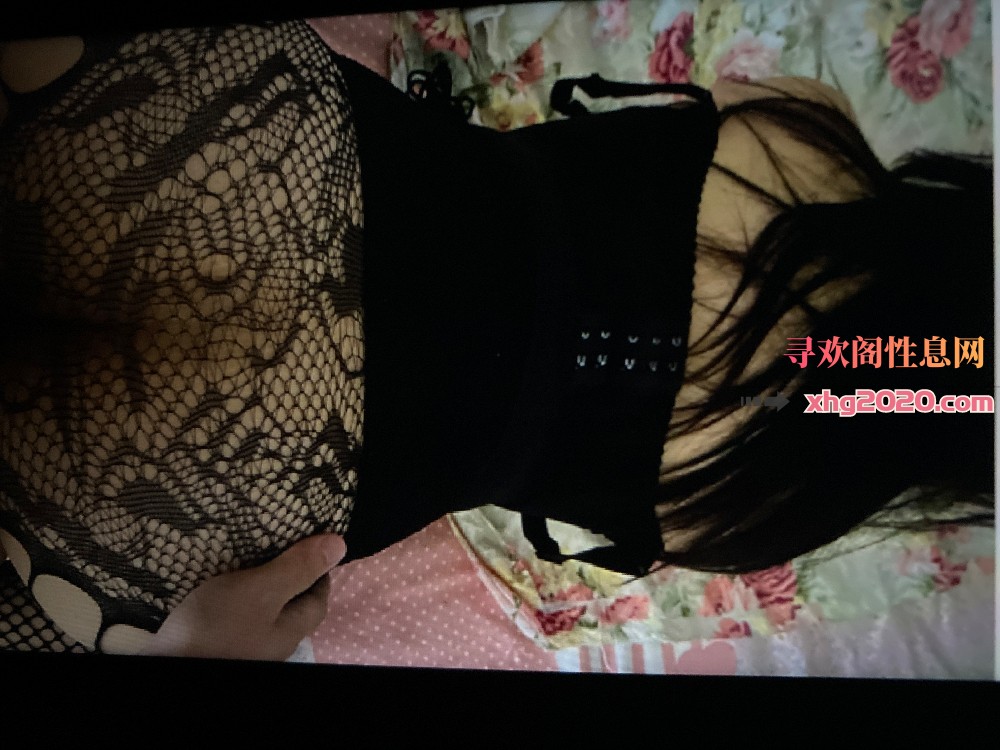 体验性感丰满少妇霖悦