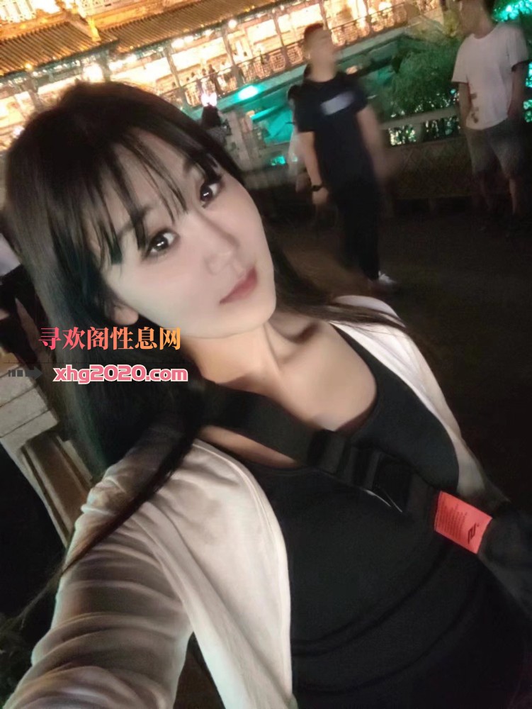 170依芸小姐姐个人兼职