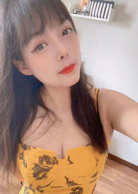 大奶钱希