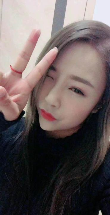 貌美小姐姐