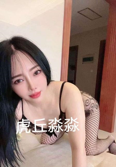 虎丘三块风韵少妇