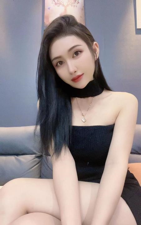 舌吻小骚货墨菲