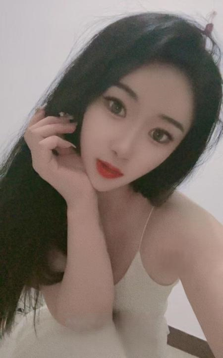 天津性感小嫩模
