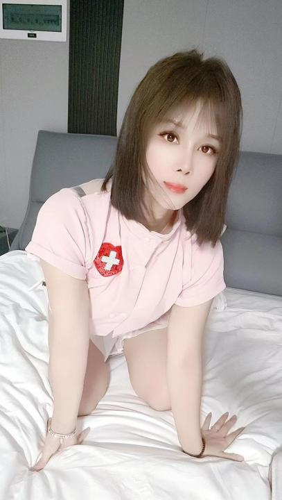 长腿妹可可