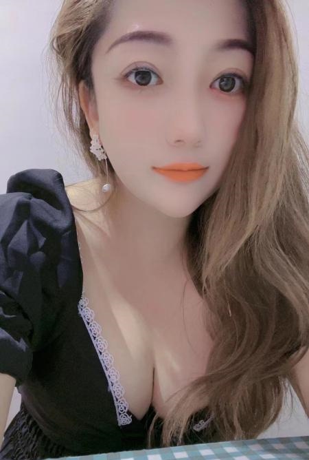 D奶娜娜老师