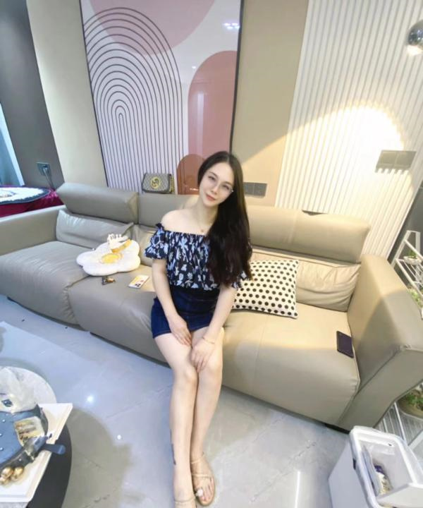 大长腿猫妹