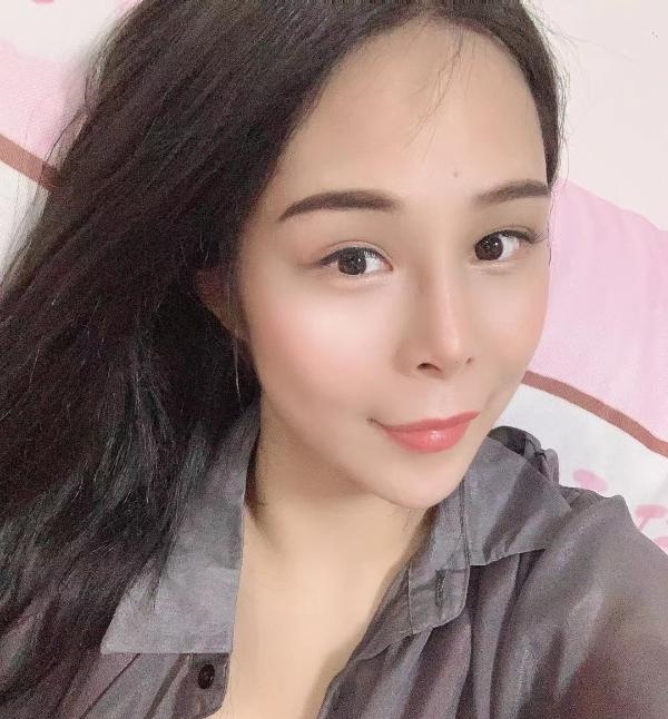 大长腿猫妹