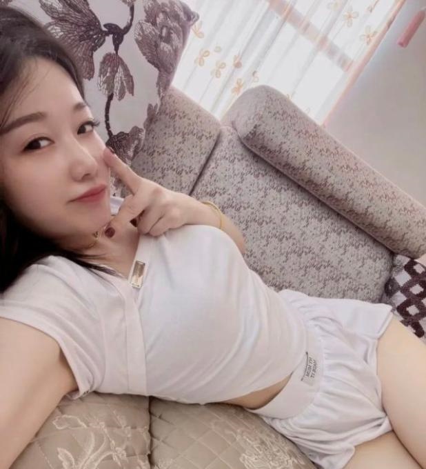光谷服务型少妇