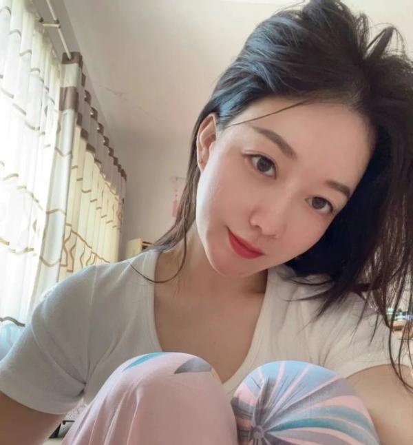 光谷服务型少妇