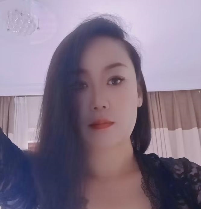 广州大奶依依