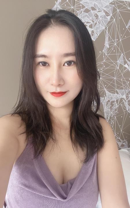 微胖女生