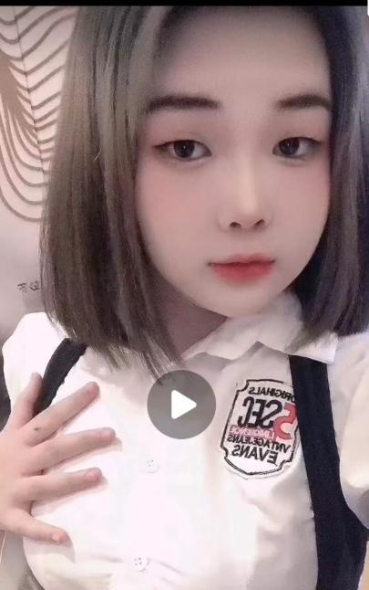 超嫩微坦妹