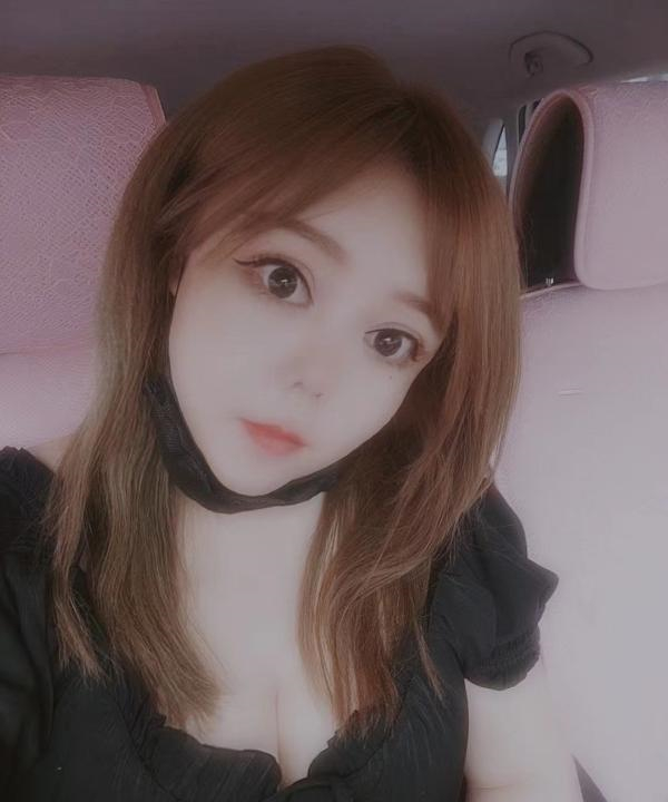皇姑大奶胖妞夹子音