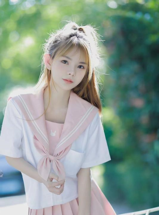 萝莉星儿