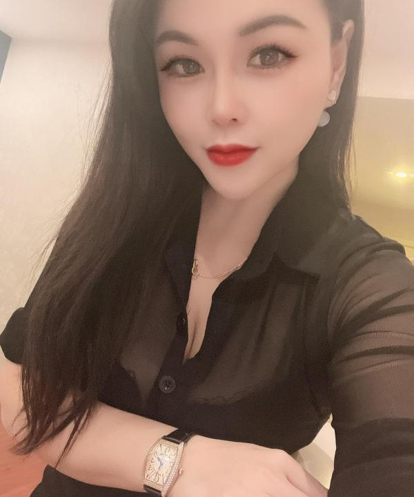 普陀居家丰满少妇雅雯