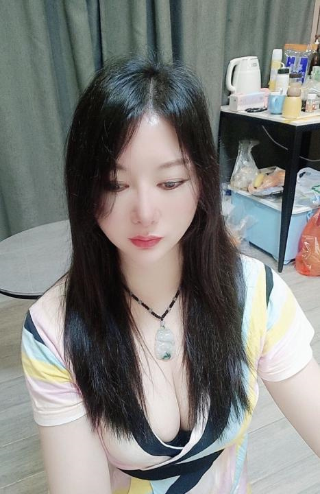 天河美乳少妇梦雪