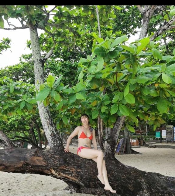 沈阳美女游泳教练