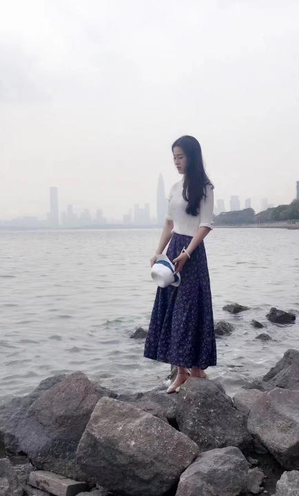 罗湖倾城
