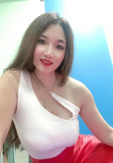 大奶子少妇