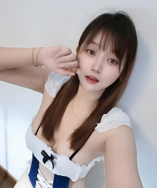 微胖小姐姐