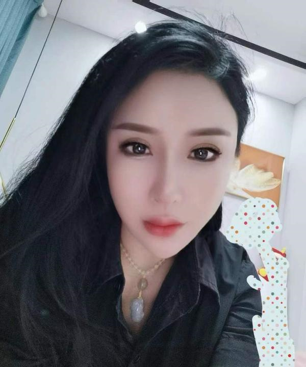 长宁大奶熟妇贞贞