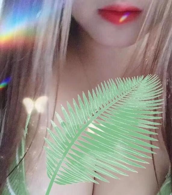 园区巨乳琴女