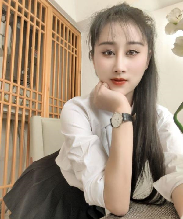 漂亮美女可双飞