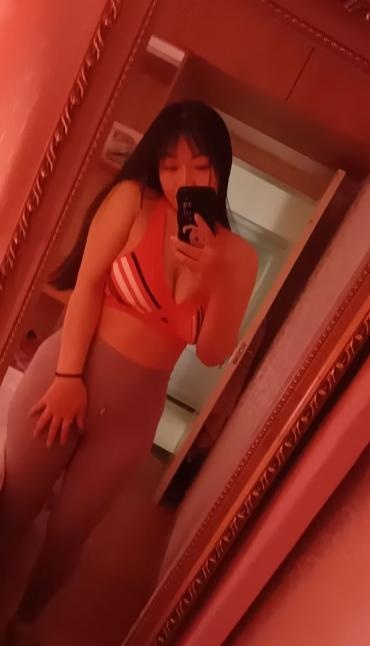 大屁股少妇