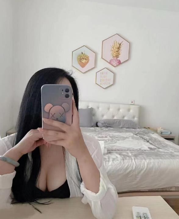 南山沛琪御姐