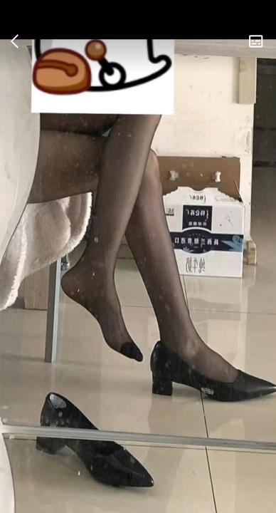 长腿少妇墨沫