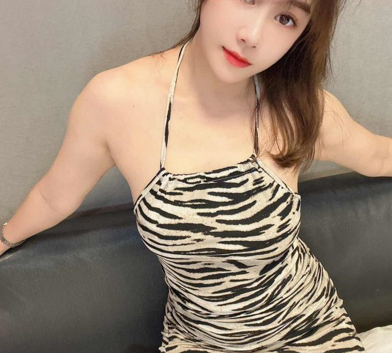 吴江豹纹美女