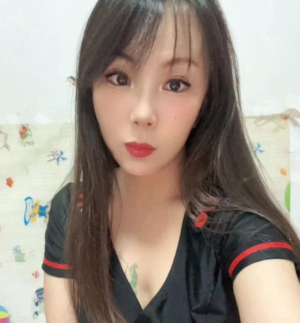太原连体丝袜少妇