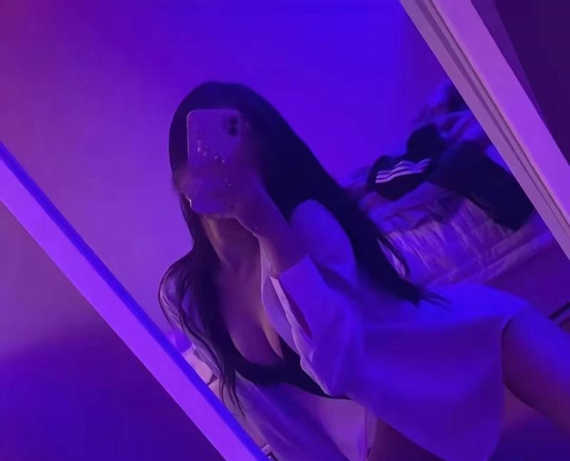 南山性感轻熟女丽姐
