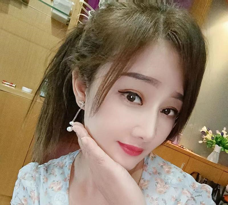 罗湖红牌玲玲