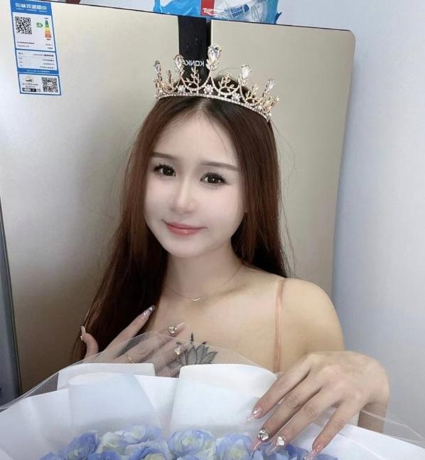 美容店老板娘