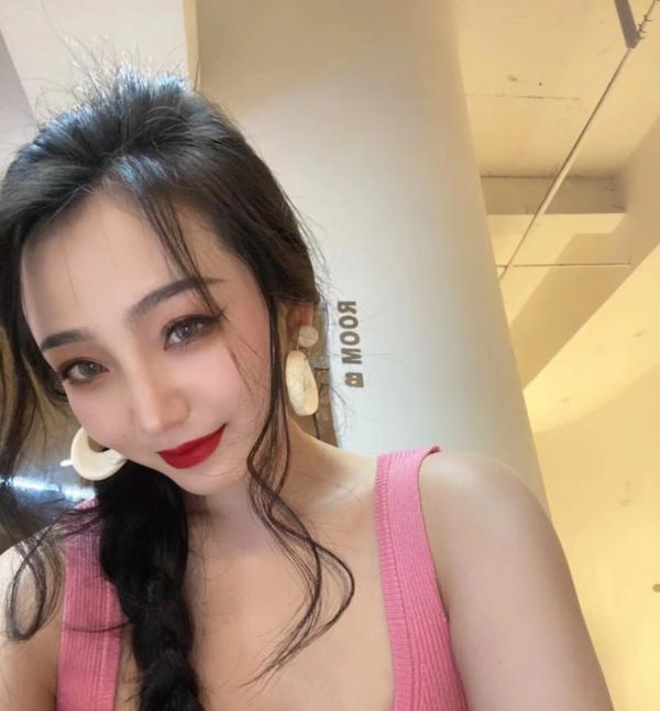 龙华大奶敏儿