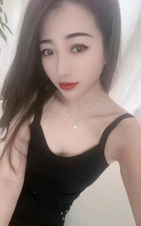 东丽颜颜年轻妹子