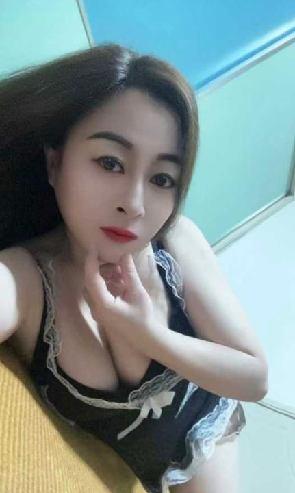 白云服务女郎欢欢