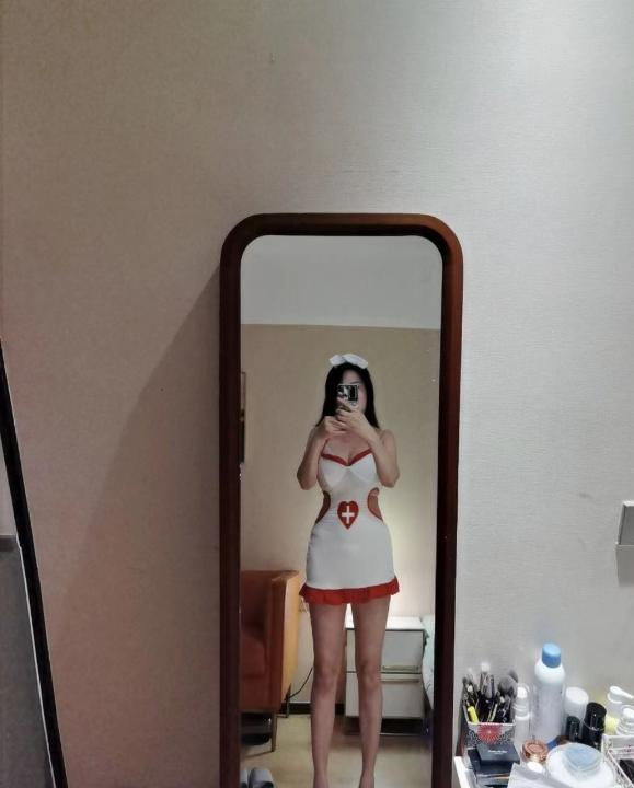 OL制服妮妮