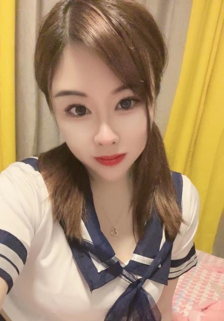 固戍大奶女仆莎莎