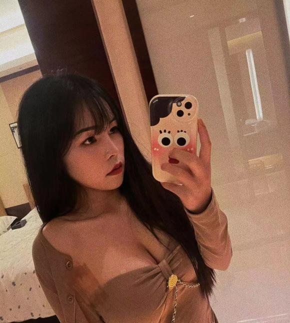 武汉身材很棒的小萌