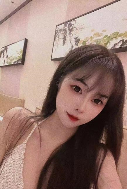 武汉身材很棒的小萌