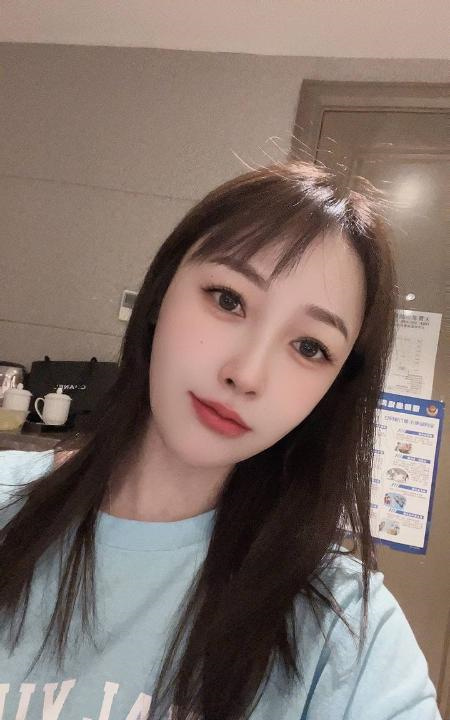 大胸颜值女友老师