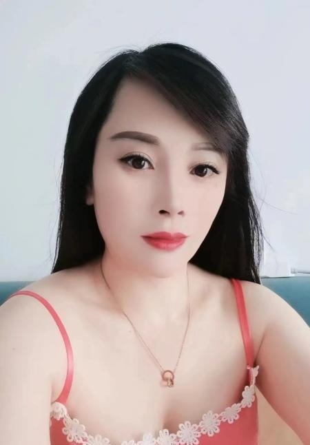 瑶海丰满熟女爱雪